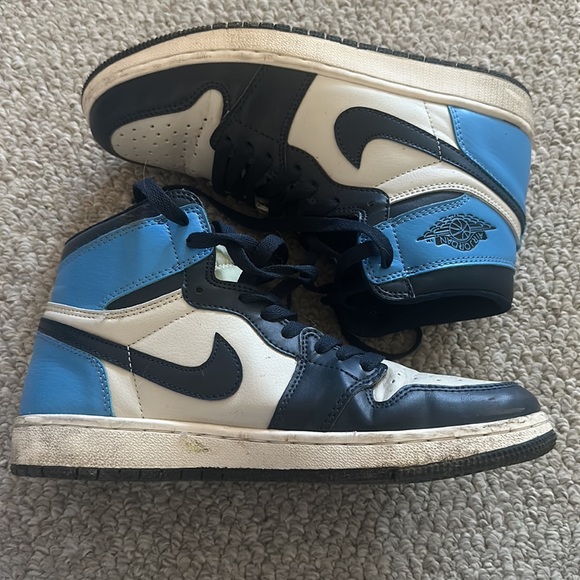 Nike Obsidians Jordan 1 Retro High UNC - Picture 4 of 4